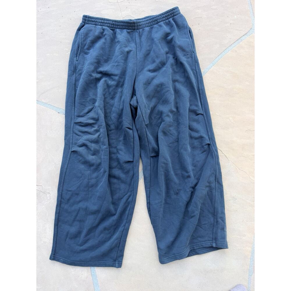 Skims Men’s Sweatpants Dark Green Size XL